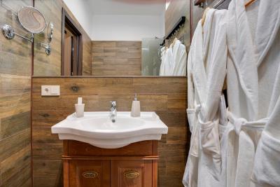 بالچوگ ویوپوینت هتل