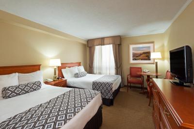 کرون پلازا ترنتو آیرپرت