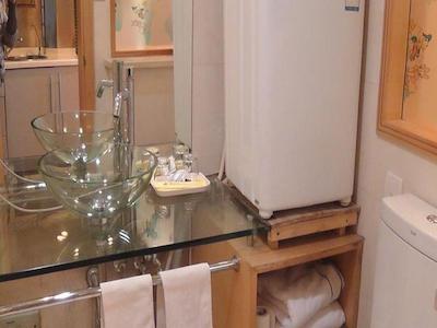 مدرن یونیورس بیزنس پلازا بای اینترنشنال سرویس اپارتمنت