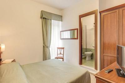 هتل فلاویو رم