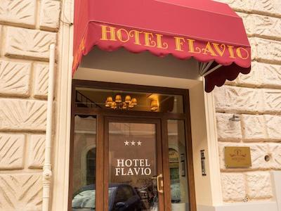 هتل فلاویو رم
