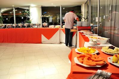 هتل کاسا بلانکا بوسینز اند اسپا