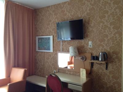 اادام ویلهلمینا