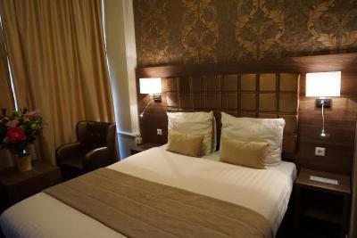 اادام ویلهلمینا