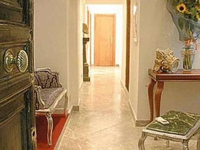 فرو رمانو ایمپراتری