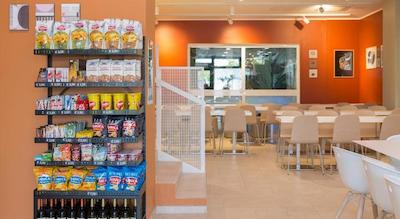 ب اند ب هتل رما پیترالاتا