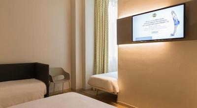 ب اند ب هتل رما پیترالاتا