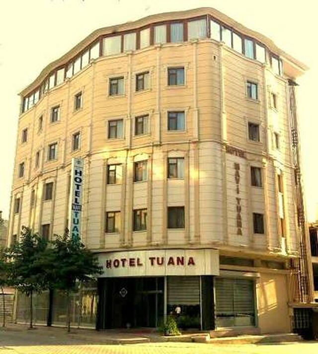 ماوی توانا هتل