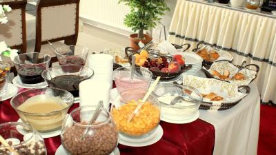 ماوی توانا هتل