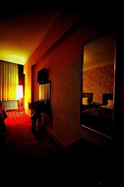 بویوک آزور اوتلی