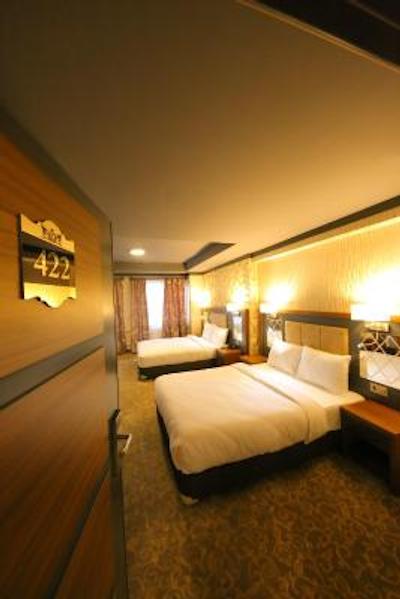 تات پالاس هتل