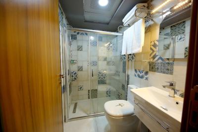 تات پالاس هتل