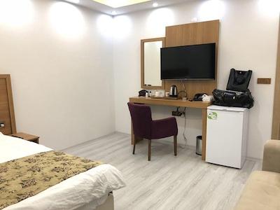 کورنر هتل وان