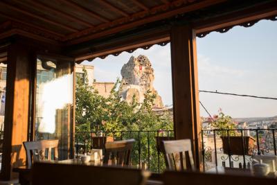 لونا کیو هتل