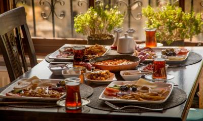 لونا کیو هتل