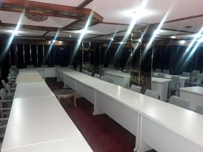 هتل لاله مشهد