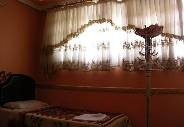 حکیم
