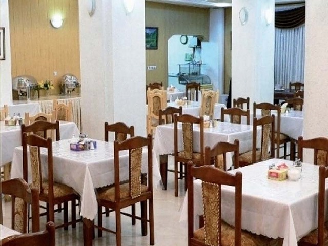 هتل صدرا تنکابن