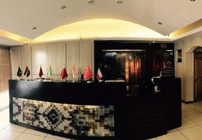 هتل آپارتمان مودت مشهد