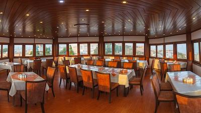 هتل ساحل طلایی