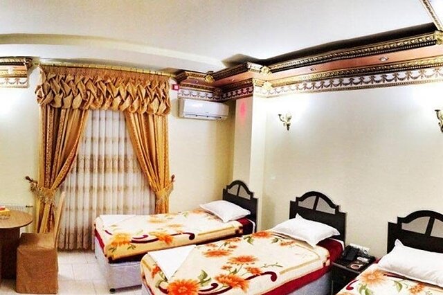 هتل قصر گلستان