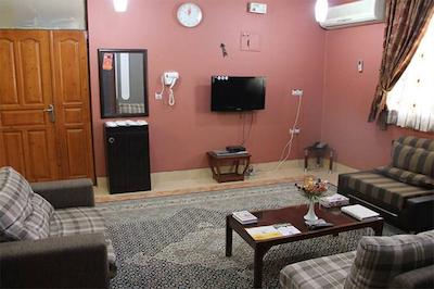 هتل آپارتمان هیرون