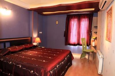 هتل آپارتمان تچر