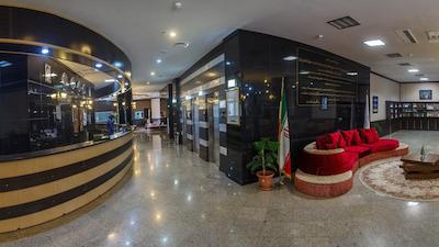 هتل فرهنگ و هنر مشهد