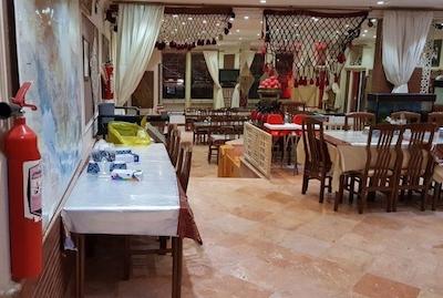 هتل ابیانه نطنز