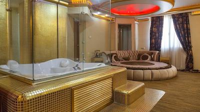 هتل میامی مشهد