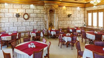 هتل میامی مشهد