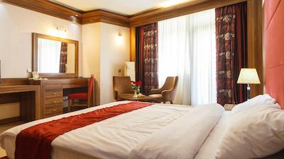 هتل خورشید تابان مشهد