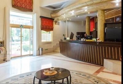 هتل رویان قائم کیش