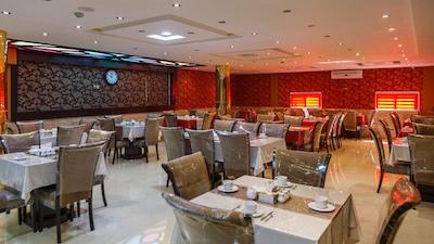 هتل سپنتا مشهد