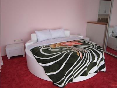 هتل آنزا کلیبر