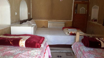 هتل سنتی یه تا روستای بیاضه
