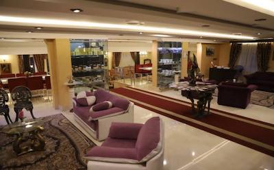 هتل پارلا آستارا