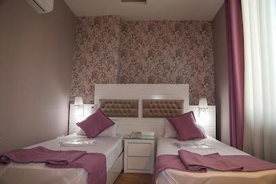 هتل ایرانیان قزوین