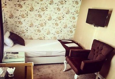 هتل ایرانیان قزوین