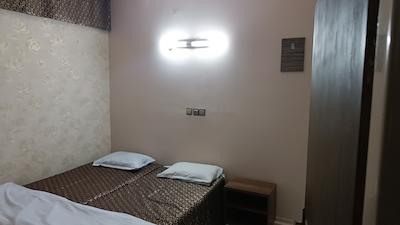 هتل آرام اصفهان