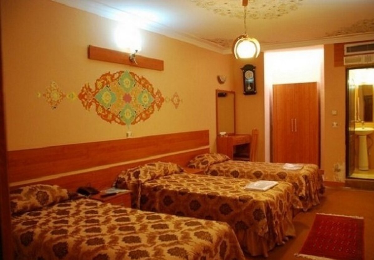 هتل سنتی ابن سینا اصفهان