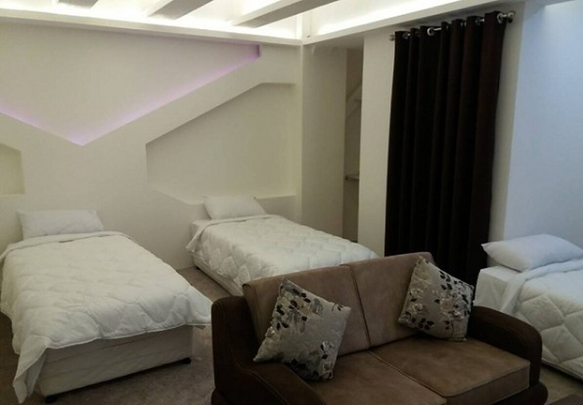 هتل سفید بندر عباس