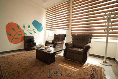 هتل باغ ایران زمین قشم