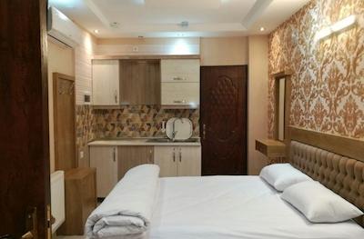 هتل بهزاد مشهد