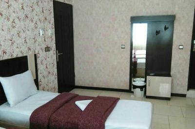 هتل سامانی(رنگین کمان) مشهد