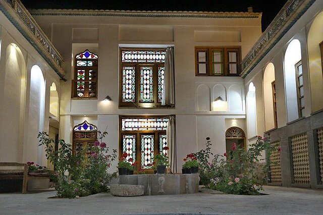 هتل ایروانی اصفهان