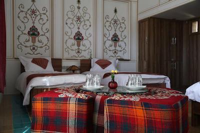 هتل ایروانی اصفهان