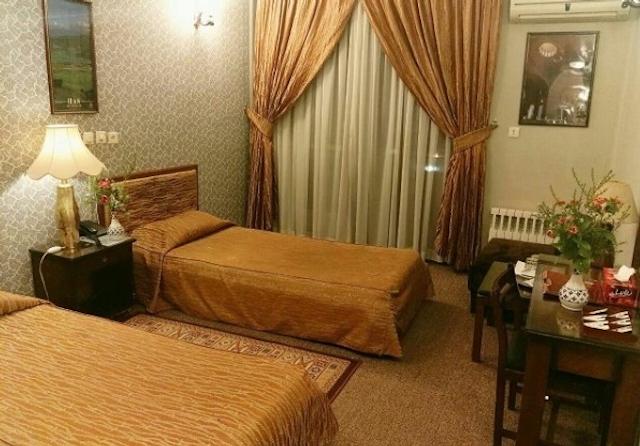 هتل جهانگردی اردکان