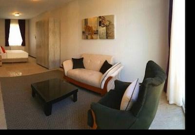 هتل وستا تنکابن