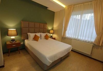 هتل وستا تنکابن